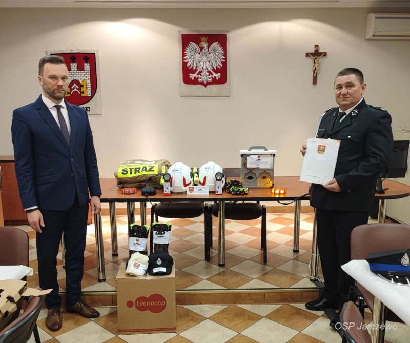 OSP Jarczewo - prekazanie sprzętu